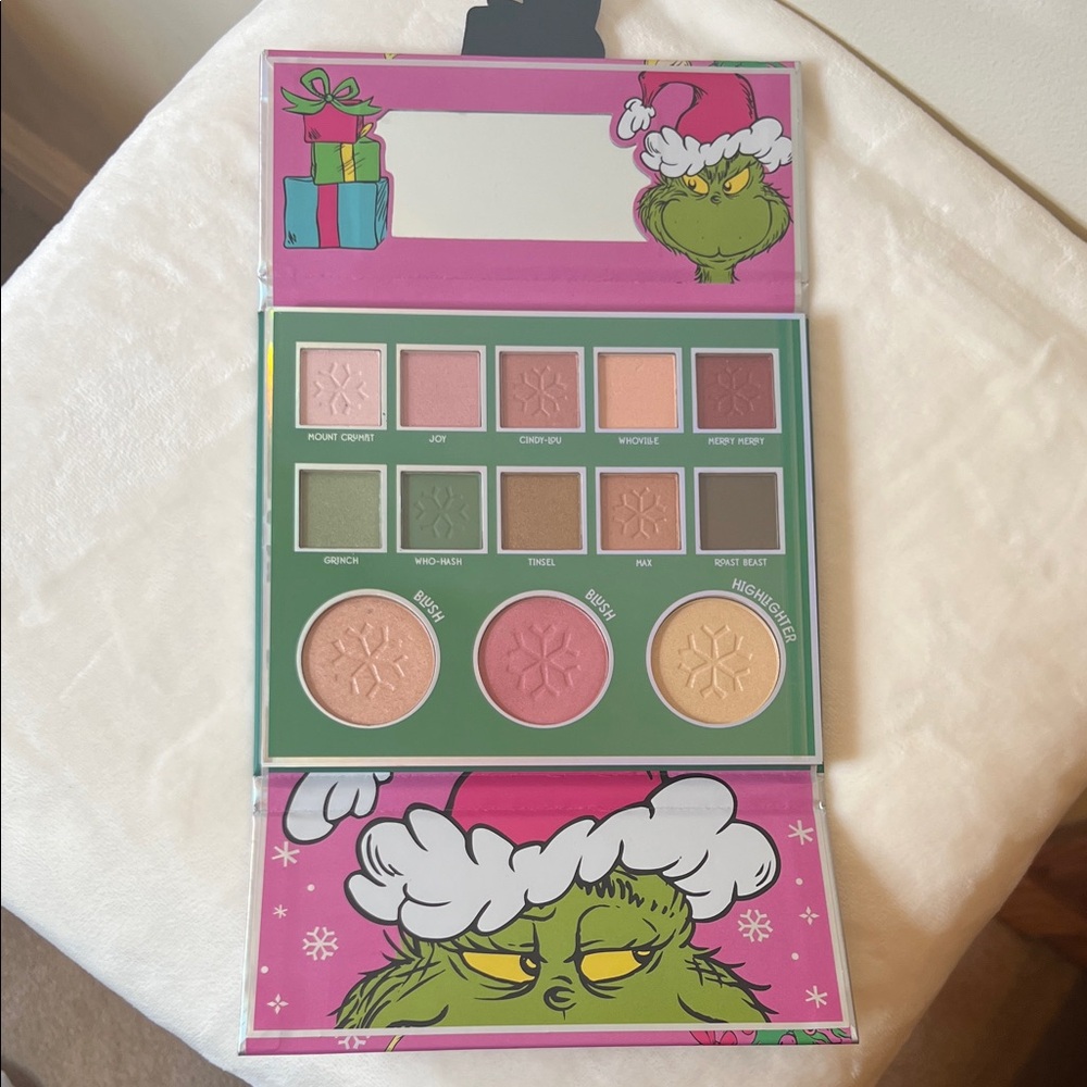 Grinch Eyeshadow & Complexion Palette – NEW! Holiday Edition - Picture 3 of 6